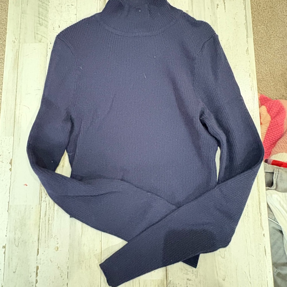 Forever 21 Blue Long Sleeve Tee